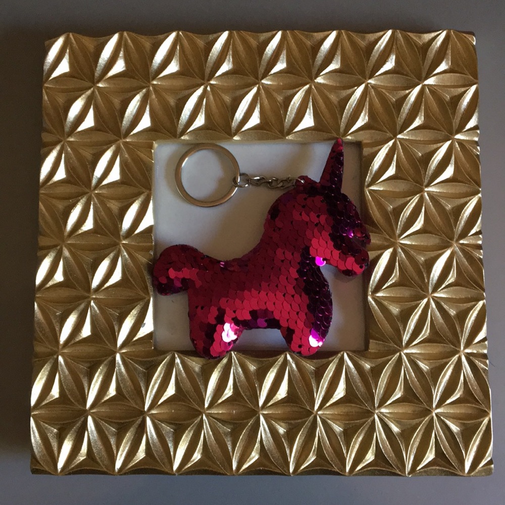 5/$25 magenta unicorn sequin keychain